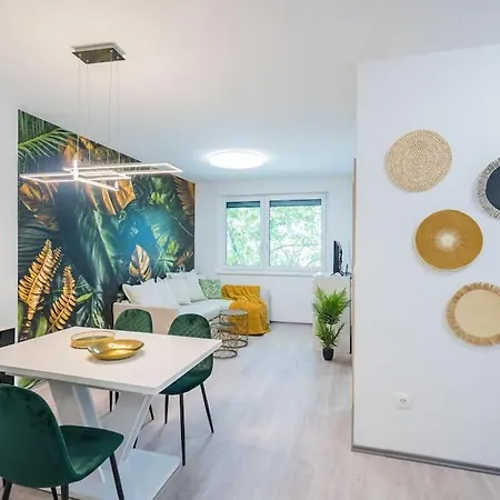 Jungle Apartment Siofok Exterior photo